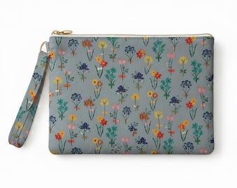 Floral Canvas Wristlet Pouch | Wildflower Zipper Cosmetic Bag (PDF Sewing Pattern)