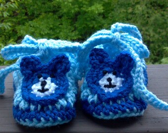 Beary Blue Bear booties Crochet Pattern, Newborn to 12 months