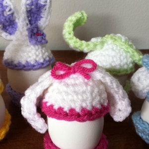 Funny Bunny Egg Warmer Crochet Pattern image 2