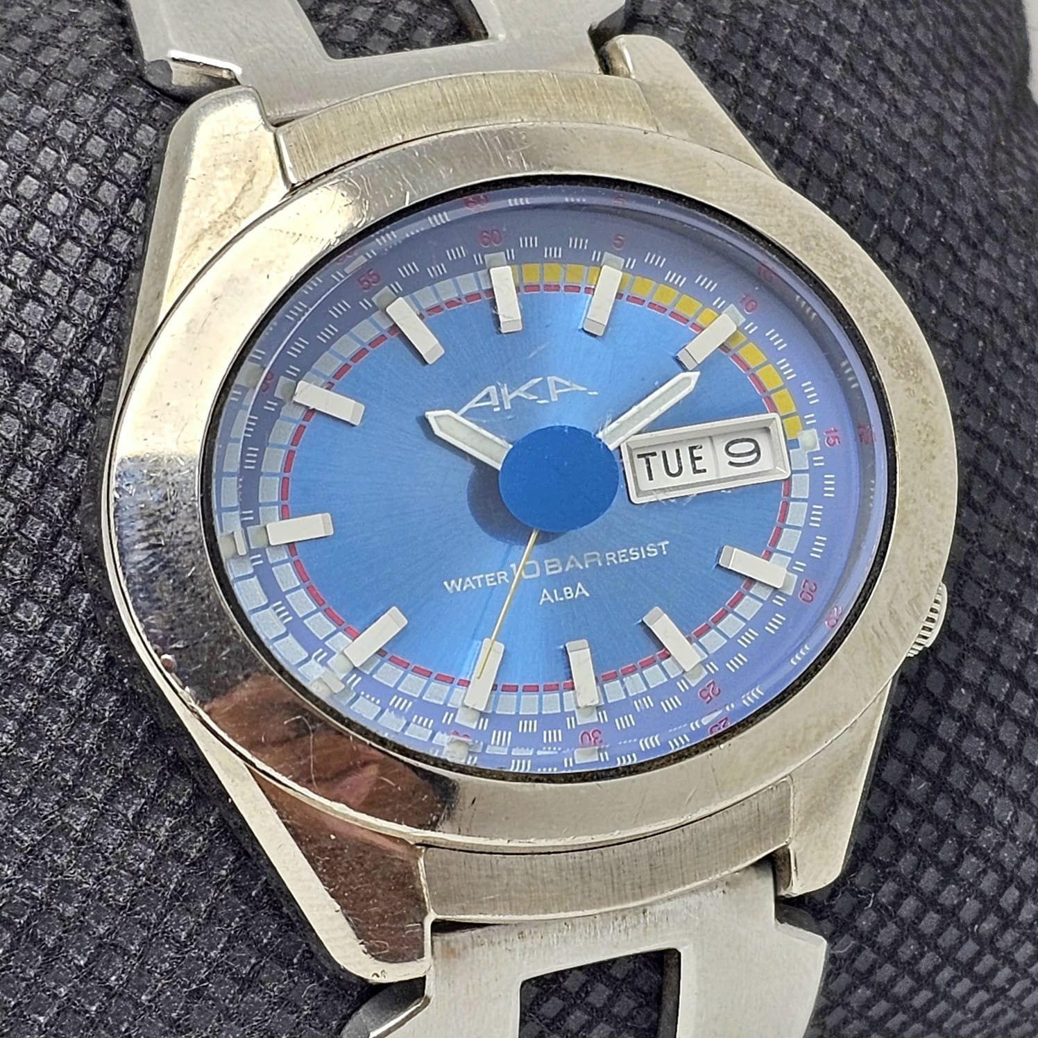 Seiko Alba AKA V743-5A10 Quartz Day/date Vintage Men's Watch - Etsy Seiko Alba AKA V743-5A10 Quartz Day/date Vintage Men's Watch - Etsy