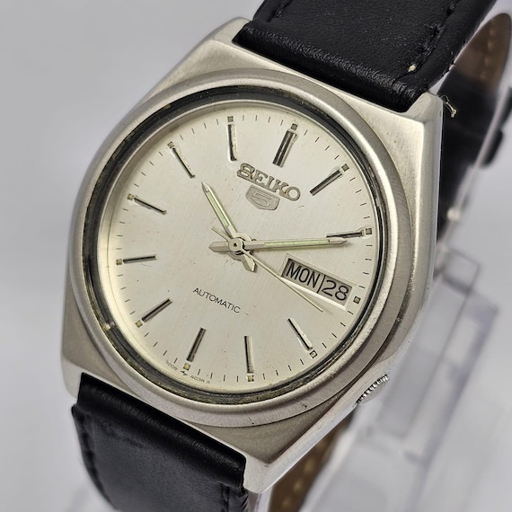 Seiko 5 Automatic 7009-8762 Day/date Vintage Men's Watch - Etsy