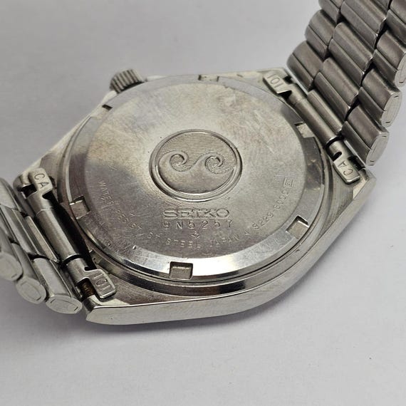 Seiko Silver Wave 8229-8000 Day/date Quartz Vintage Men's Watch - Etsy