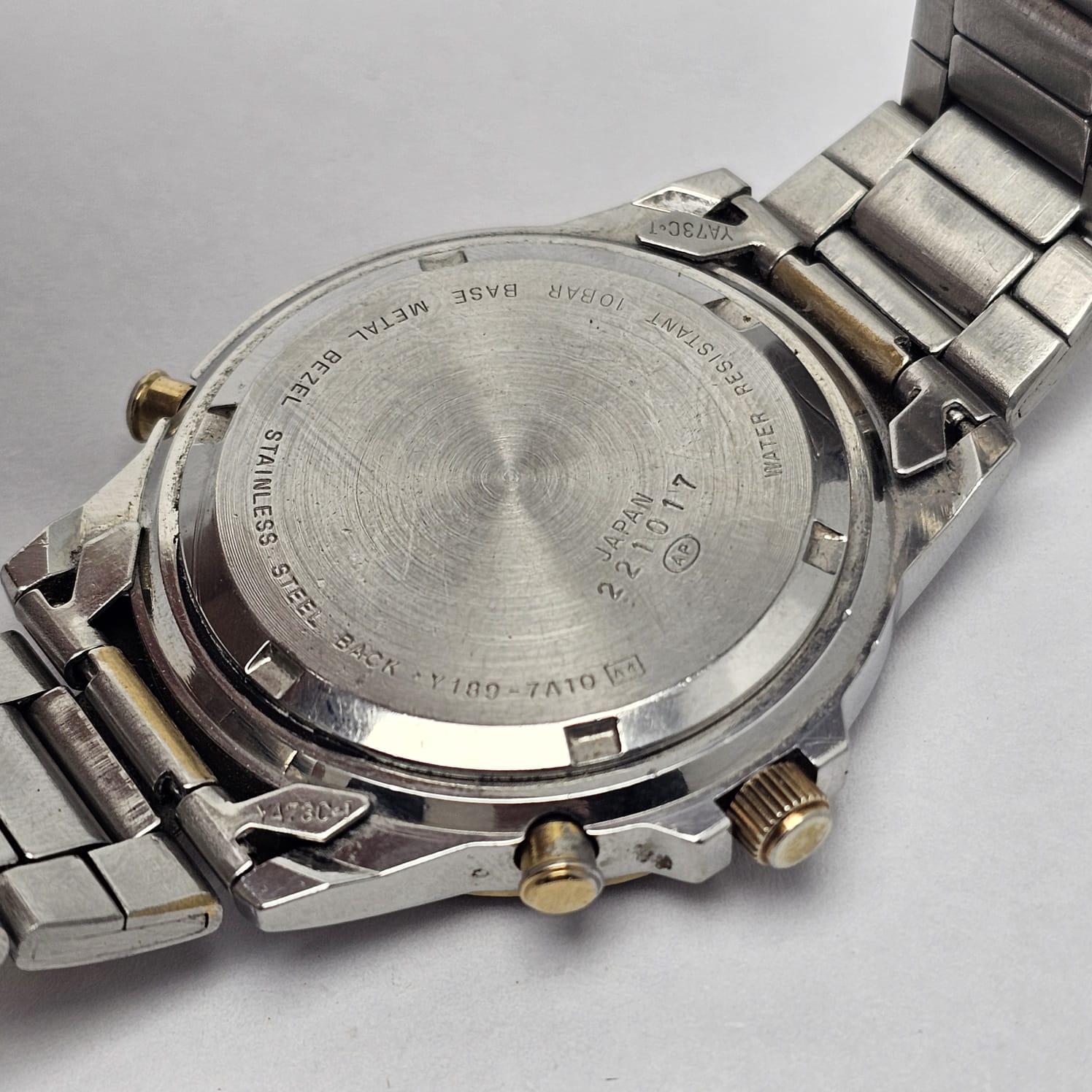 Seiko Alba Carib Y189-7A10 Chronograph Quartz Vintage Men's Watch