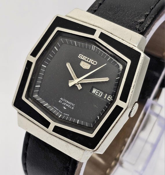 Seiko 5 Automatic 7019-5110 Day/date Vintage Men's Watch - Etsy