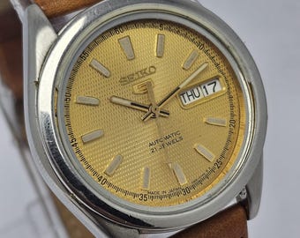 Seiko 5 Automatic 7S26-00X0 Automatic Day/Date Vintage Men’s Watch