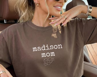 Comfort Color Custom Mom Shirt, Personalized Mom Name Shirt, Minimalist Mom Tee, Custom Kids Name Gift, First Mother's Day, Gift for Mom.