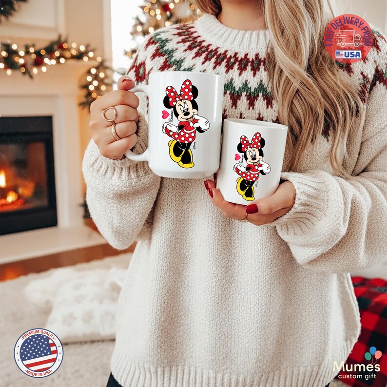 Taza personalizada de Minnie Mouse con nombre personalizado, taza de café Disney, linda taza de dibujos animados, regalo para mamá, regalo para amantes de Disney, taza de cumpleaños imagen 2