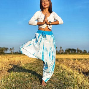Tie Dye pants, shibori pants, light blue pants, unisex pants, harem pants, Loose fit cotton trousers, Summer festival pants, yoga pants