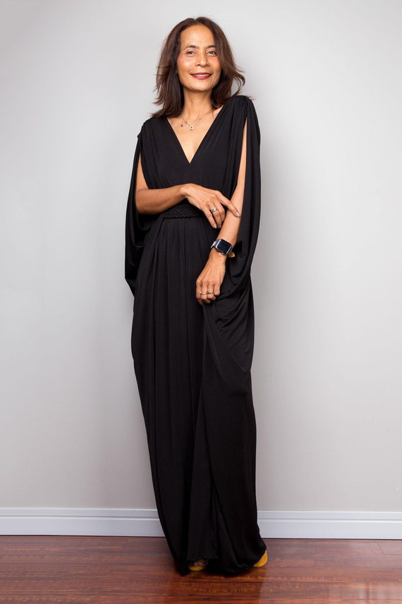 black kimono dress Traditional for Women 'Gozaisho' M and a lightweight Short Kimono Top/Dress by Jules