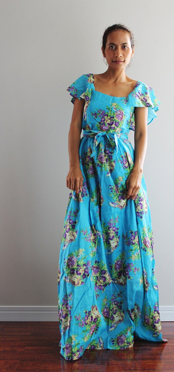 Items similar to Maxi Summer Dress : Victoria Vintage Collection on Etsy