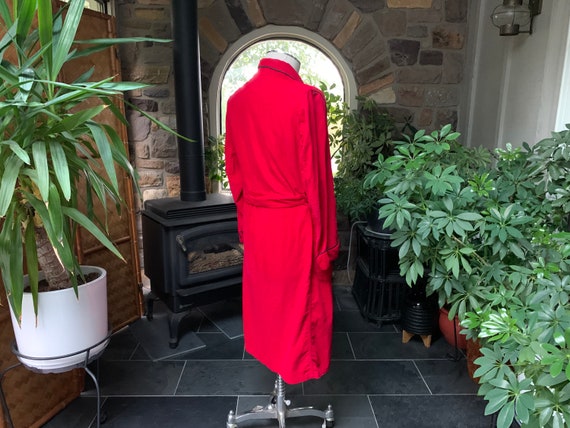 Vintage 1960s Men's Red Cotton Corduroy Wrap Robe… - image 7