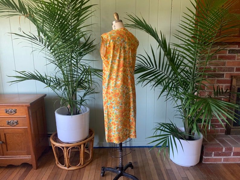 Vintage 1960s Sleeveless Orange Floral Jersey Knit Shift Dress, Vintage Sixties Handmade Clothing image 5