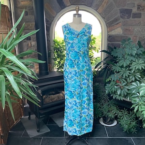 Vintage 1970s Blue Flower Cotton Summer Sleeveless Maxi Dress, Vintage Summer Party Dress, Vintage Bright Blue Flower Dress