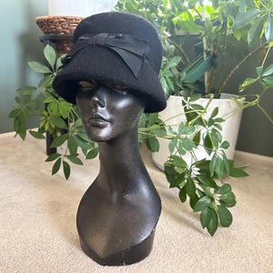 1960s Felt Hat - Etsy display picture 1