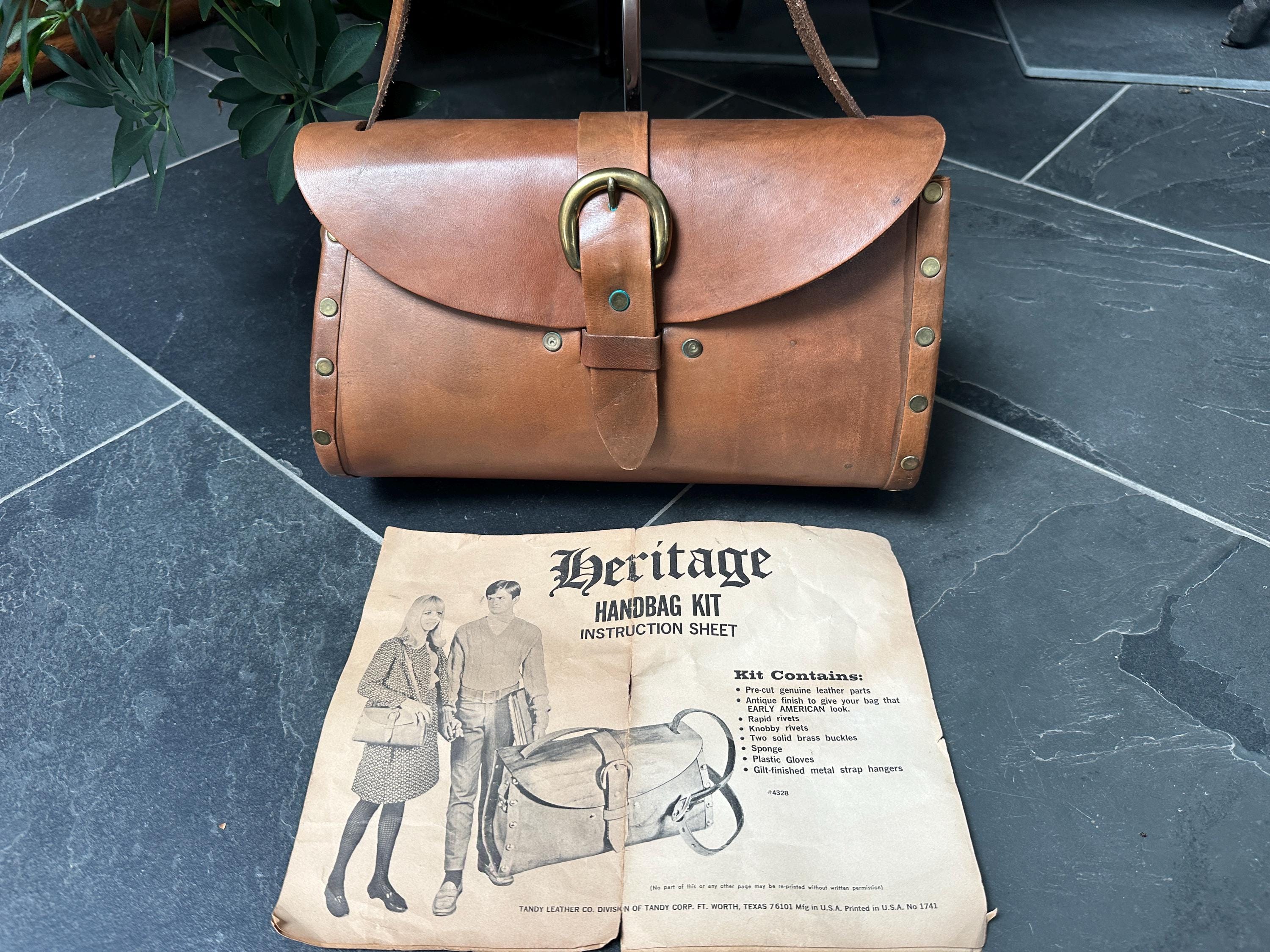 Vintage 1970s Tandy Heritage Brown Leather Shoulder Crossbody Bag