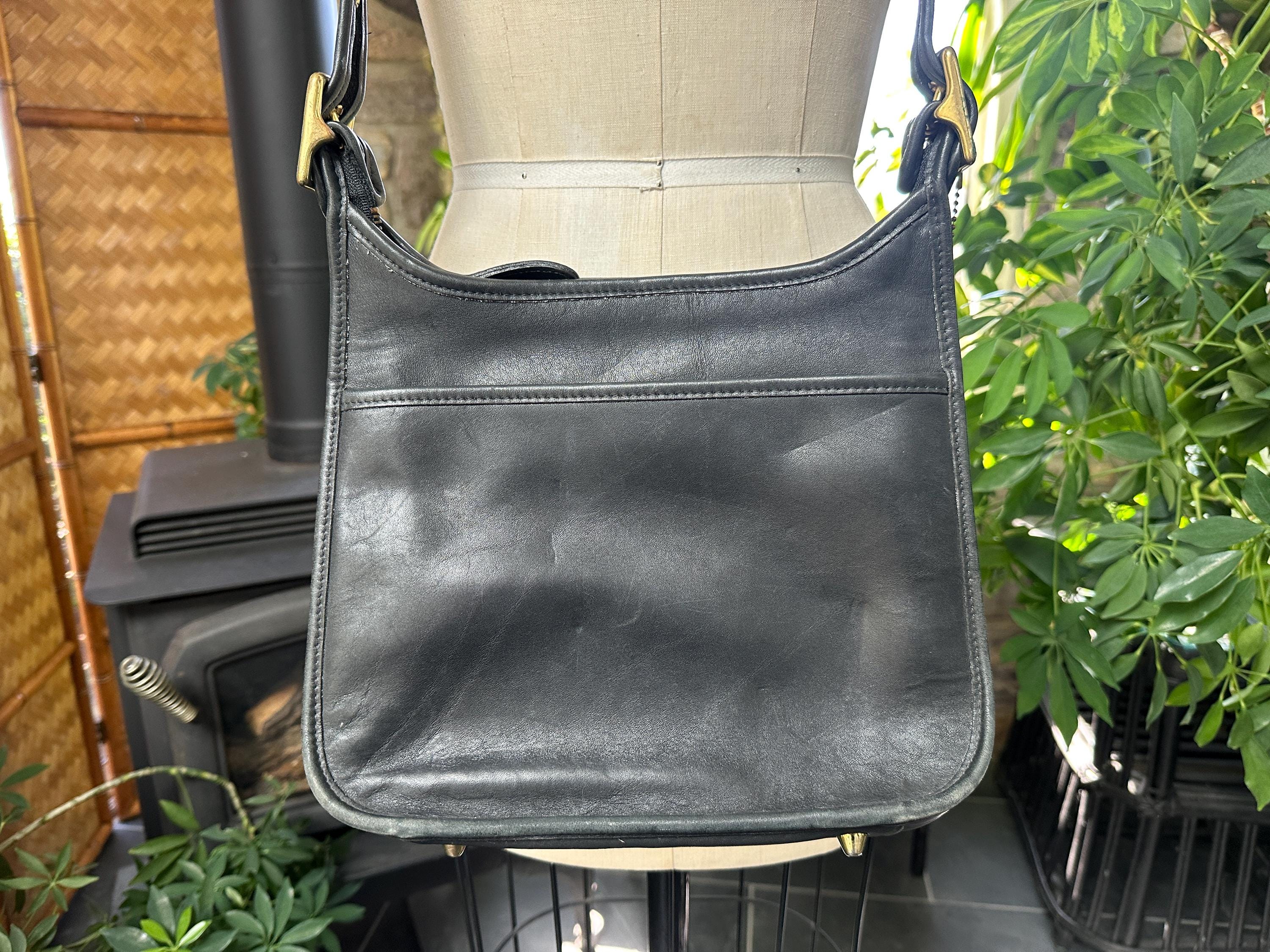 ヴィンテージ COACH ブラックレザーハンドバッグ 9966 レガシー