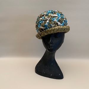 Vintage 1960s Glossy Braided Straw Cloche Hat White Blue Khaki Green Lord & Taylor Designed by Westbury, Vintage Textured Woven Straw Cloche