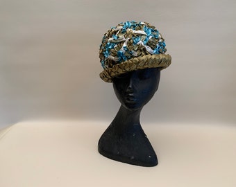Vintage 1960s Glossy Braided Straw Cloche Hat White Blue Khaki Green Lord & Taylor Designed by Westbury,