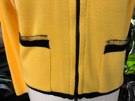 Vintage 1990s Firenze Yellow and Black Trimmed Zi… - image 9