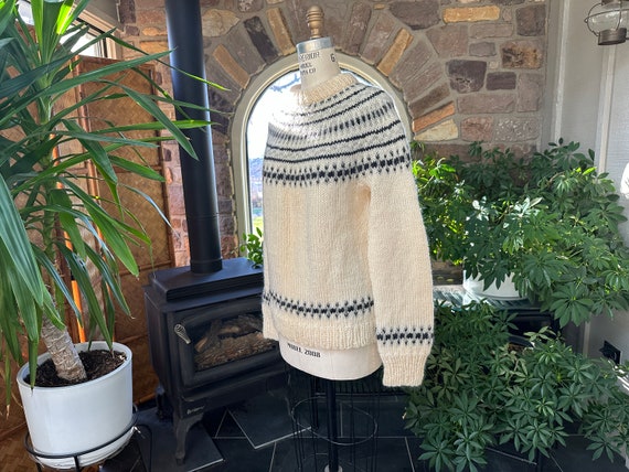 Vintage  Ivory Gray and Black Wool Sweater Icelan… - image 3