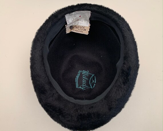 Vintage 1950s Black Faux Fur Wool Felt Cloche Hat… - image 10