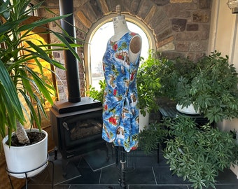 Vintage Blue and White Floral Hawaiian Sarong Shift Dress Shannon