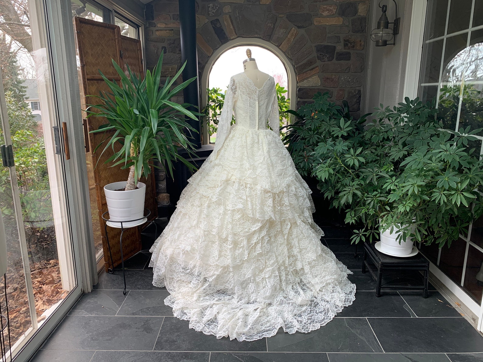 60’s Ivory Ruffled Lace Wedding Dress