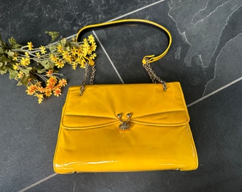 Vintage 1960s Yellow Patent Leather Shoulder Bag Heavy Gold Chain Strap, Vintage Sixties Mod Go Go Style Handbag