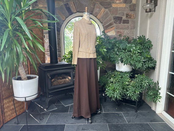 Vintage 1970s Brown Knit and Metallic Gold Maxi E… - image 9