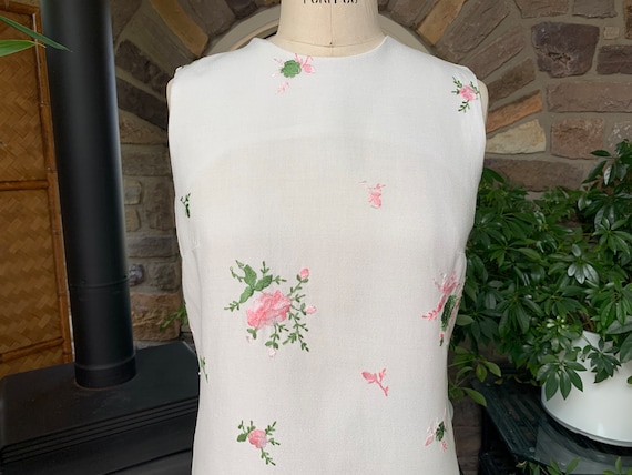 Vintage 1960s White with Pink and Green Embroider… - image 2