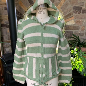 Vintage 1980s Sage and Ivory Wool Blend Zipper Front Hooded Sweater 画像 3