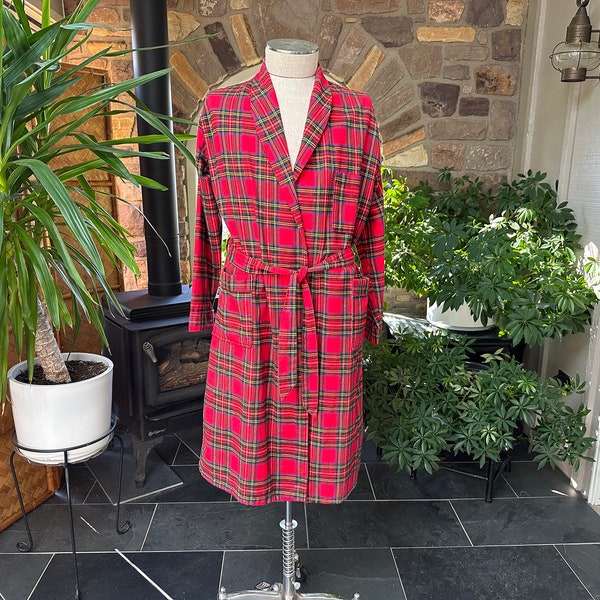 Vintage Men's Red Plaid Heavy Cotton Flannel Robe Roytex Made in Portugal, Gender Neutral Vintage Red Flannel Boyfriend Robe