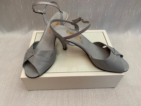 Vintage 1970s Gray Leather Dress Sandals Coward S… - image 4