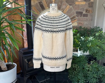Vintage Elfenbein Grauer und Schwarzer Wolle Pullover im isländischen Stil, Vintage Wolle Ski Pullover, Schwere Wolle Pullover