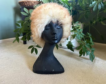 Vintage Tuscan Lamb Fur Hat With Pom Pom, Made in Italy - Etsy display picture 1