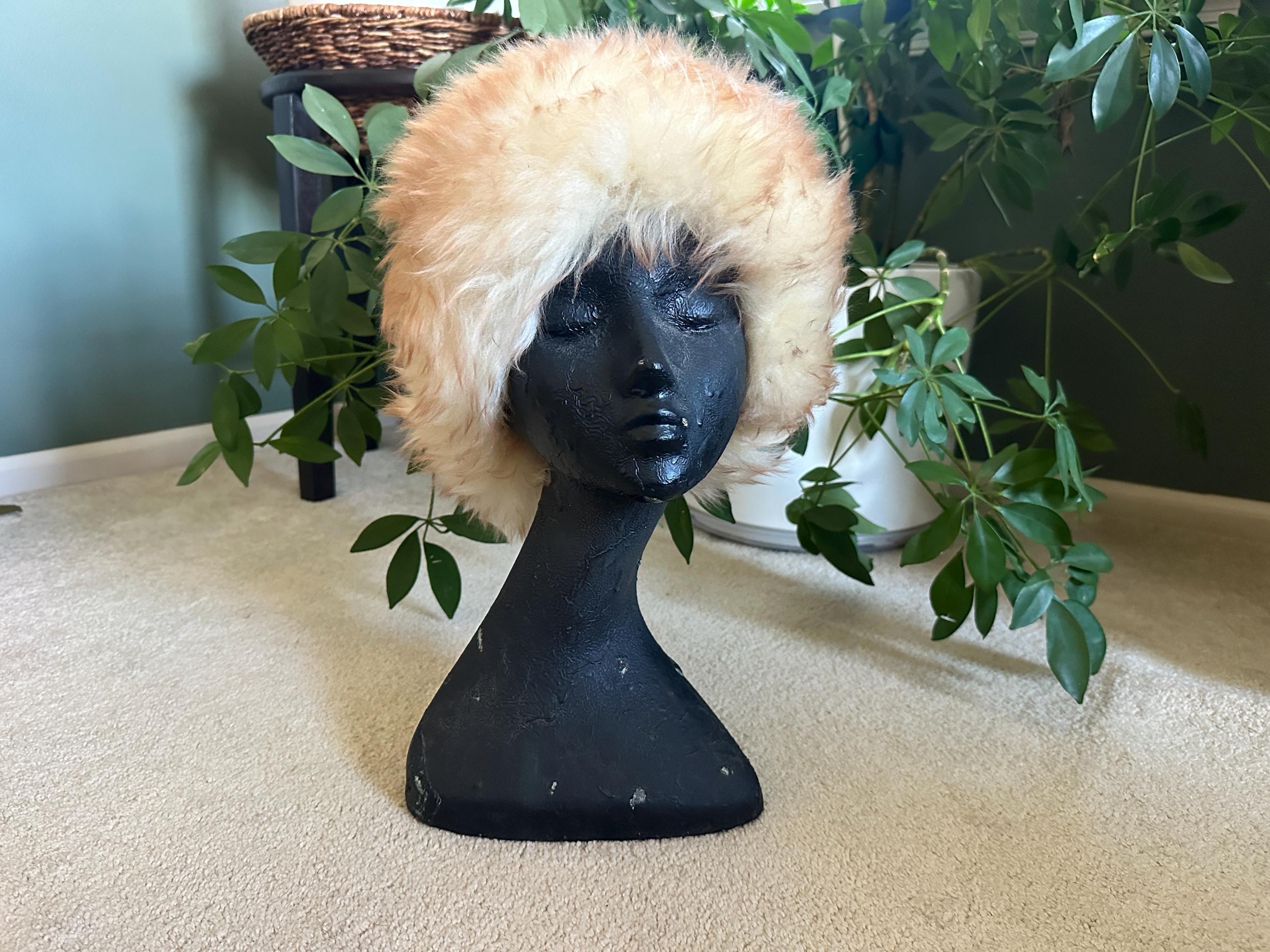 60s FUR Curly Lamb Sheepskin Lambskin Hat - Fluffy Wool Chunky Huge Hat Italian Italian Lamb Fur Hat - Etsy main image 2