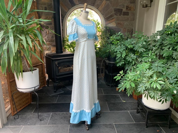 Vintage 1970s Light Blue and White Polka Dot Knit Maxi Prairie Peasant Dress Vintage 1970s Light Blue and White Polka Dot Knit Maxi Prairie Peasant Dress