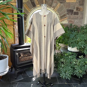 Vintage Gray and Ivory Stripe Wool Fringe Button Front Blanket Poncho, Boho Blanket Poncho, Vintage Winter Poncho, Vintage Boho Poncho Wrap