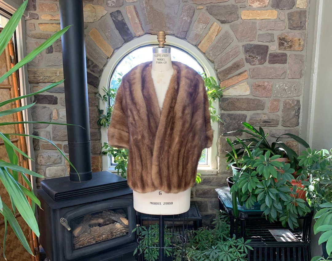 Vintage 1950s Ivory Mink Fur Stole main image 0
