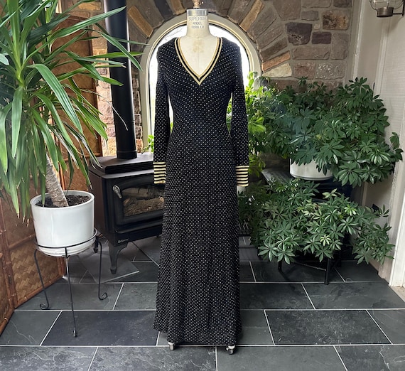 Vintage 1970s Black and Metallic Gold Sweater Knit Fitted Formal Maxi Dress Perullo for Fred Perlberg, Vintage Black Tie Event Dress