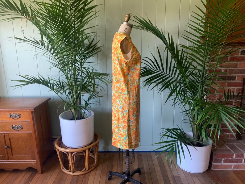 Vintage 1960s Sleeveless Orange Floral Jersey Knit Shift Dress, Vintage Sixties Handmade Clothing image 8
