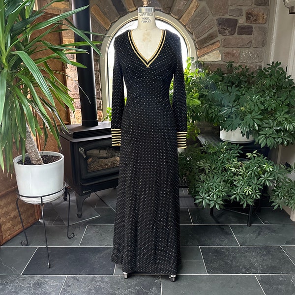 Vintage 1970s Black and Metallic Gold Sweater Knit Fitted Formal Maxi Dress Perullo for Fred Perlberg, Vintage Black Tie Event Dress