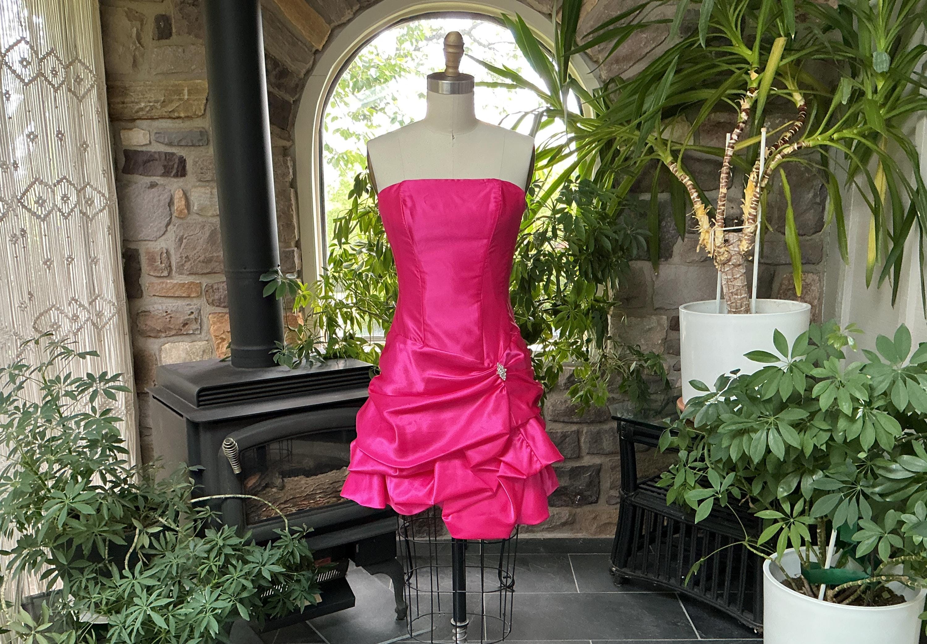 90s halter prom dress M2K30135 – Moda 2000 LLC main image 1