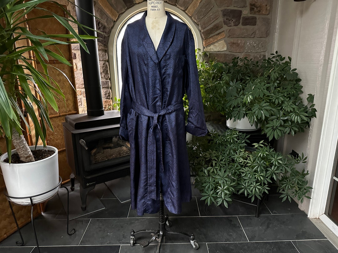 Vintage Men's Silky Blue and Black Tricel Fibre Wrap Robe Tootal