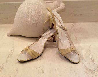 Vintage 1960s Yellow Leather and Clear Plastic Sling Back Sandals Bill Valentine, Vintage Summer Sandals, Clear Plastic Shoes