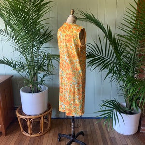 Vintage 1960s Sleeveless Orange Floral Jersey Knit Shift Dress, Vintage Sixties Handmade Clothing image 6