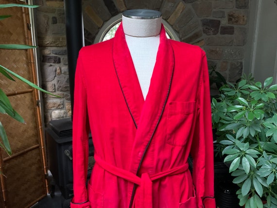 Vintage 1960s Men's Red Cotton Corduroy Wrap Robe… - image 2