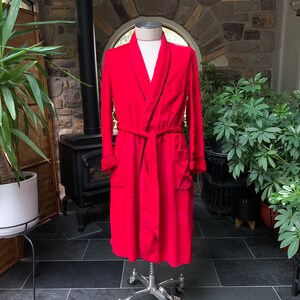 Bata de pana roja de algodón para hombre, años 60, bata navideña vintage, bata estilo boyfriend de pana roja vintage de los años 60