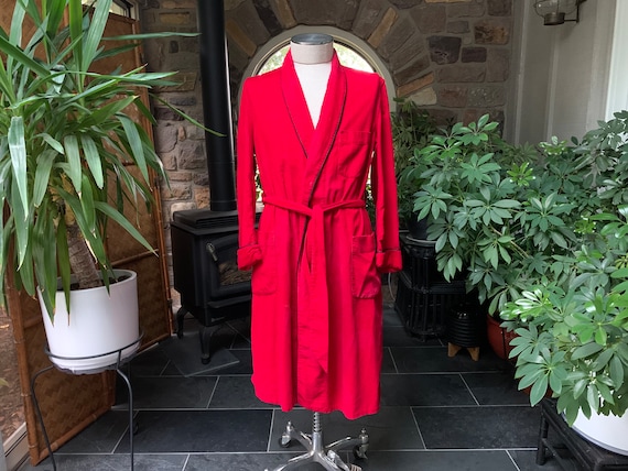 Vintage 1960s Men's Red Cotton Corduroy Wrap Robe… - image 1