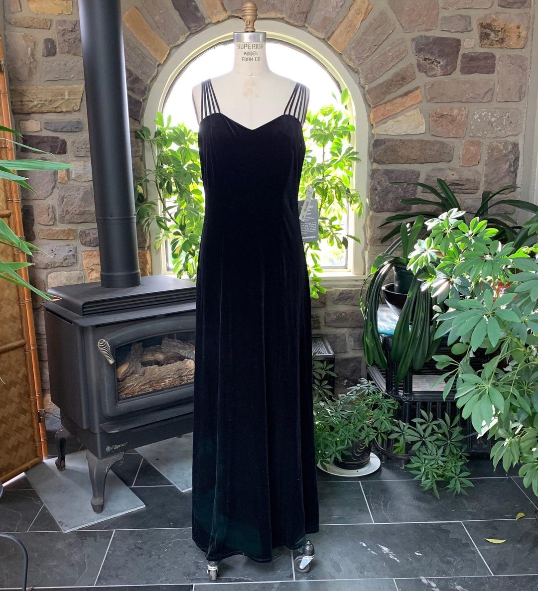 Vintage 1990s Black Velvet Strappy Full Length Evening Dress